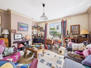 Lounge- click for photo gallery